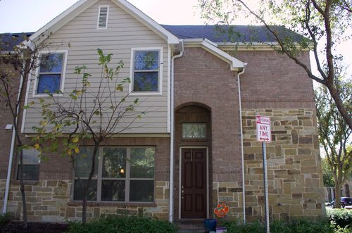 611 Matthew Pl, Richardson, TX, 75081-5074 | Card Image