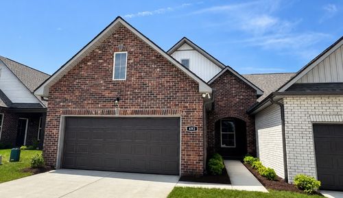 492 W Foxrun, Springfield, TN, 37172-7201 | Card Image