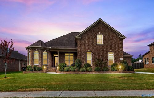 124 Stonecroft Dr, Madison, AL, 35757-8828 | Card Image