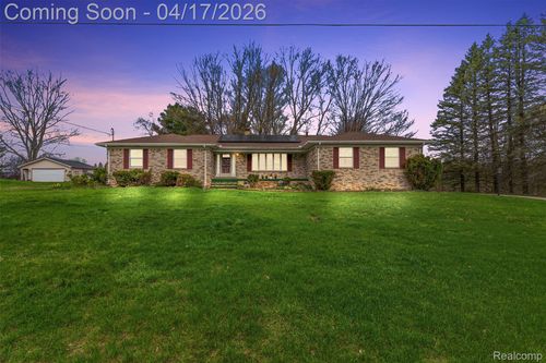 3432 S State Rd, Davison, MI, 48423-8755 | Card Image