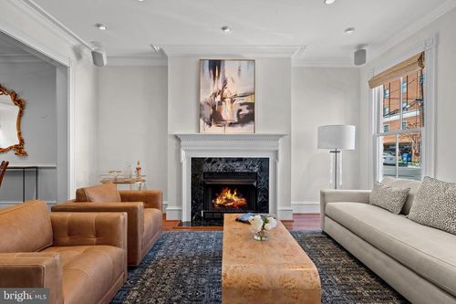 128 Queen St, ALEXANDRIA, VA, 22314-2611 | Card Image