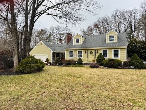 100 D Dr, Westport, MA, 02790-3918 | Card Image