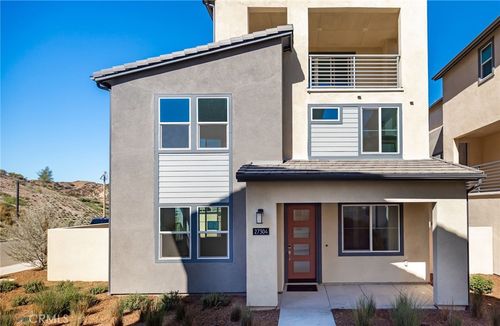 27304 Bear Paw Lane, Valencia, CA, 91355 | Card Image