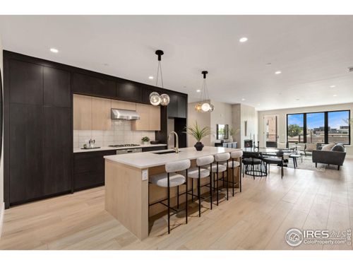 305-205 E 6th St, Loveland, CO, 80537-5681 | Card Image