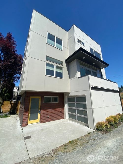 811 Nw 50th Street, Seattle, WA, 98107 | Card Image