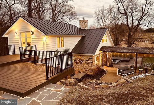 35500 Troon Ct, ROUND HILL, VA, 20141-2583 | Card Image