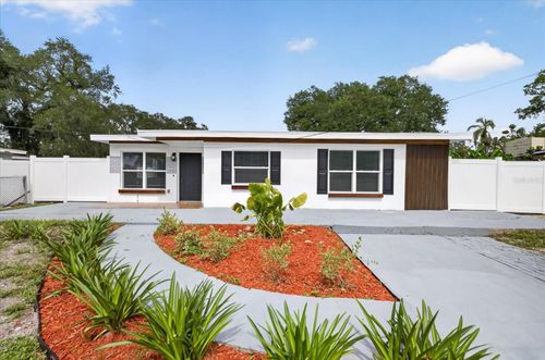 4019 Mclane Dr, TAMPA, FL, 33610-7440 | Card Image
