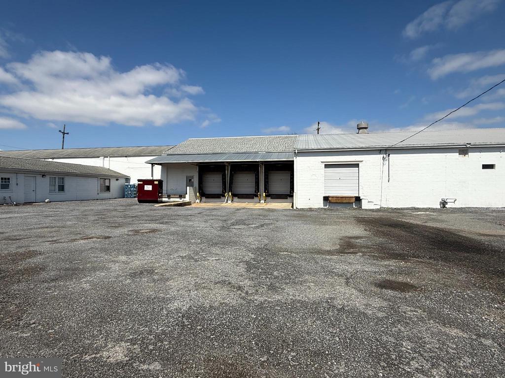 Commercial Lease in TOUGHKENAMON 5