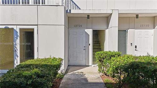 1-13724 Sw 259th St, Homestead, FL, 33032-1203 | Card Image