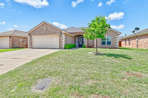 6633 Dundee St, Abilene, TX, 79606-1623 | Card Image