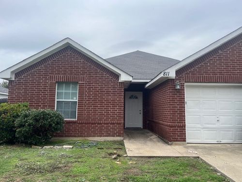 811 Edd Rd, Dallas, TX, 75253-4000 | Card Image
