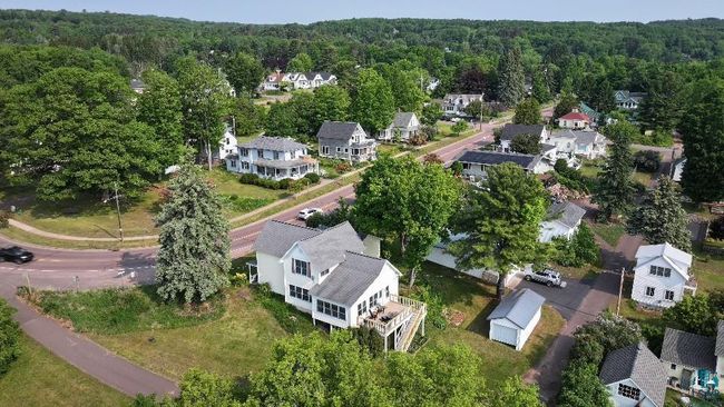 240 S 6 Th St, House other with 4 bedrooms, 2 bathrooms and null parking in Bayfield WI | Image 33