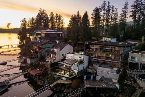 184 Turtlehead Rd, Belcarra, BC, V3H4P1 | Card Image