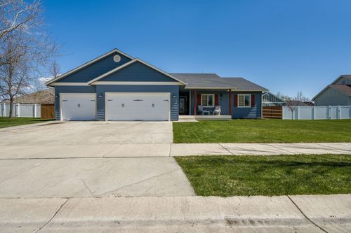 105 Oberlin Loop, Kalispell, MT, 59901-7920 | Card Image