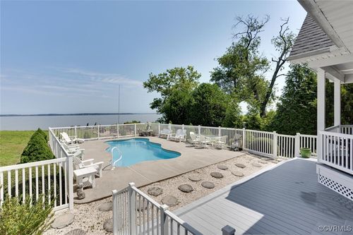 259 Brandon Point Rd, Locust Hill, VA, 23092-9610 | Card Image