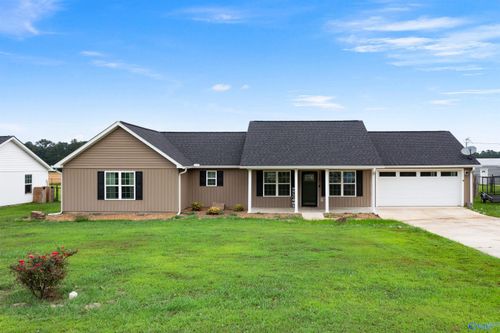 2105 Alexis Rd, Centre, AL, 35960-2616 | Card Image