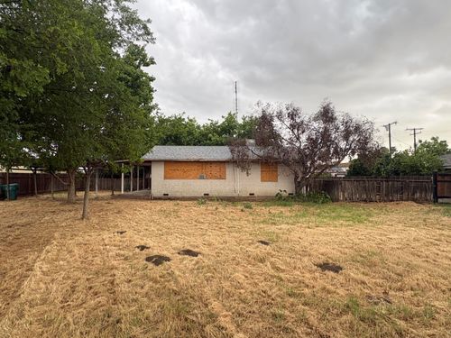 883 W Belleview Avenue, Porterville, CA, 93257 | Card Image