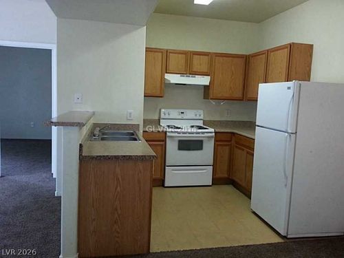 206-2121 Hussium Hills St, Las Vegas, NV, 89108-6458 | Card Image