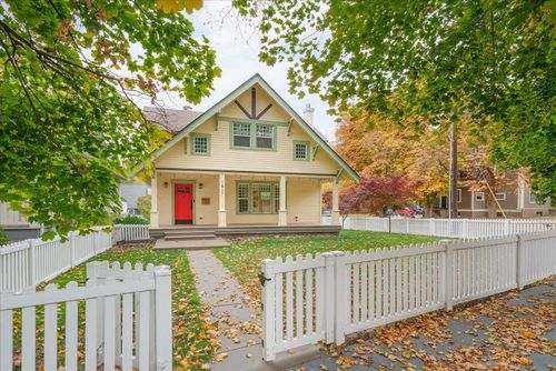 1637 S Grand Blvd, Spokane, WA, 99203 | Card Image