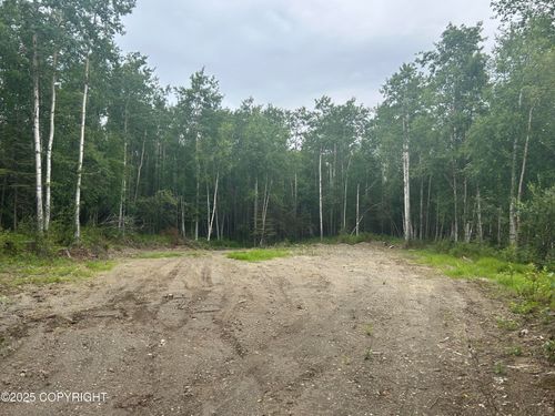 46737 Tauriainen Trl, Nikiski, AK, 99611-6135 | Card Image