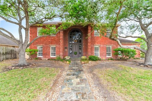 7001 Bevington Dr, Corpus Christi, TX, 78413-5318 | Card Image