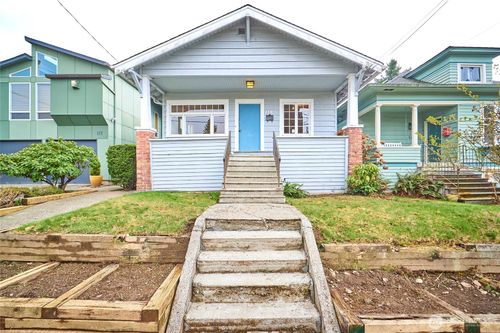 113 Ne 60th St, Seattle, WA, 98115-6522 | Card Image