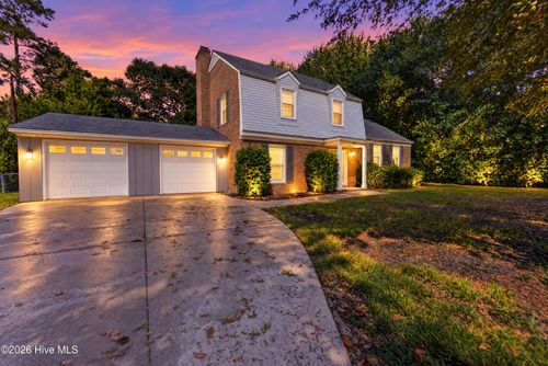 233 Tanbridge Rd, Wilmington, NC, 28405-4019 | Card Image