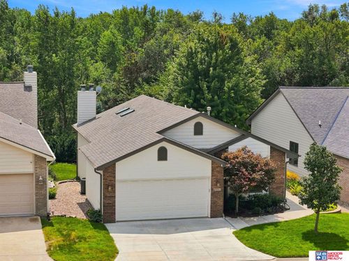 6941 Forest Lake Blvd, Lincoln, NE, 68516-1564 | Card Image