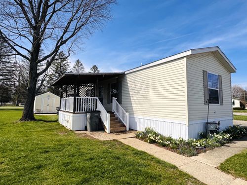 2-69205 Garver Lake Rd, Edwardsburg, MI, 49112-9490 | Card Image