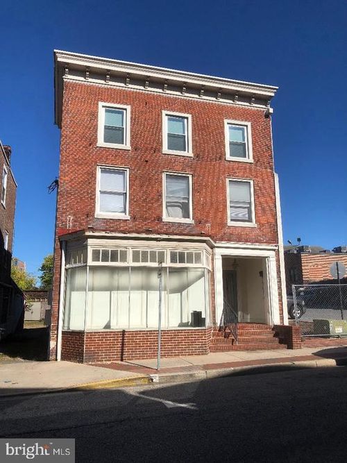 121 W Main St, ELKTON, MD, 21921-8608 | Card Image