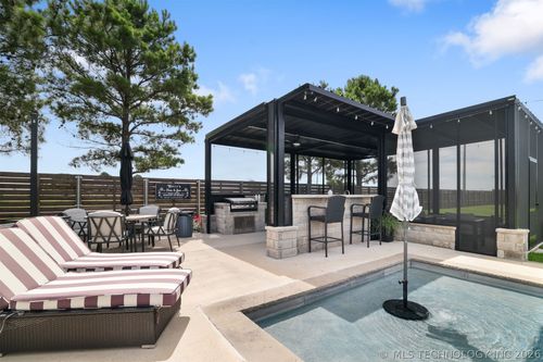 155 Riverbend Ave, Calera, OK, 74730-2525 | Card Image