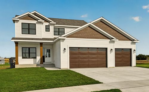 2214 Douglas Trail Dr Se, Pine Island, MN, 55963-2820 | Card Image