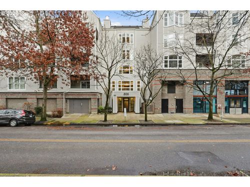 305 S Montgomery St, Portland, OR, 97201-5135 | Card Image
