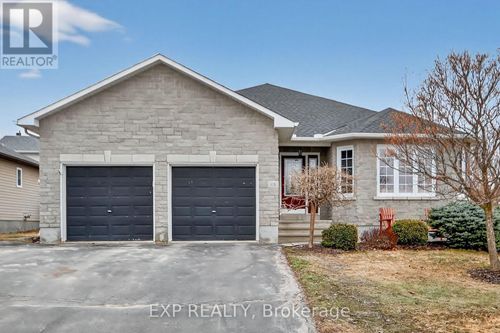 126 Metcalfe Dr, Almonte, ON, K0A1A0 | Card Image