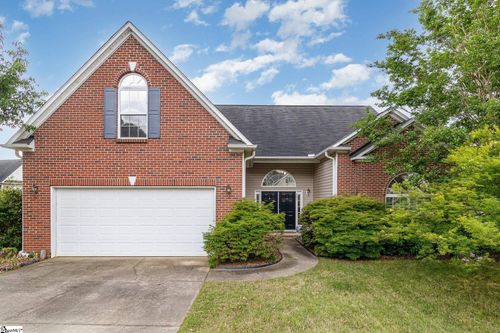 101 Kingsdale Ct, Simpsonville, SC, 29680-7642 | Card Image