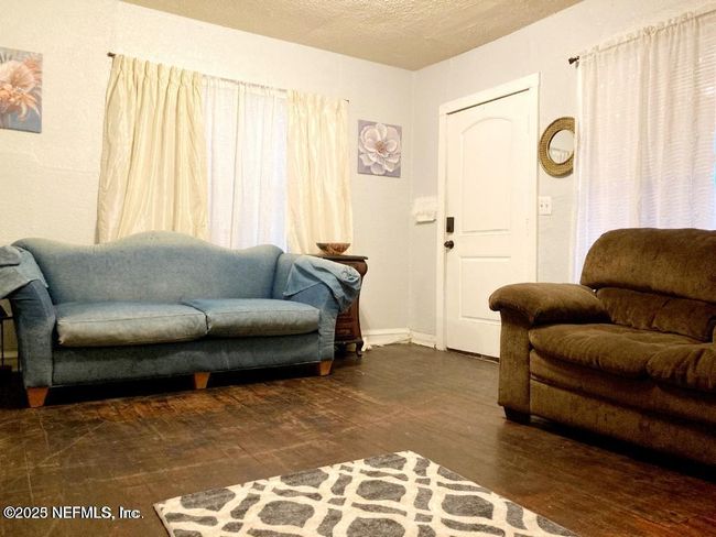 1533 W 16 Th St, House other with 2 bedrooms, 1 bathrooms and null parking in JACKSONVILLE FL | Image 6
