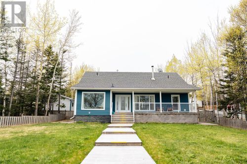 16 Lakeview Crescent, Robert's Arm, NL, A0J1R0 | Card Image