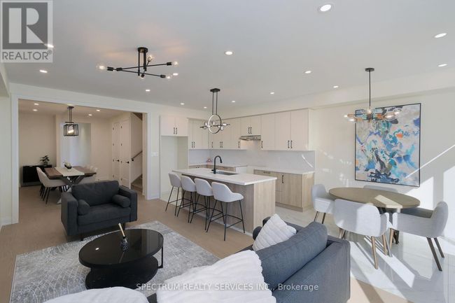199 Grand Trunk Avenue, Townhouse with 3 bedrooms, 3 bathrooms and 2 parking in Vaughan (Patterson) ON | Image 11