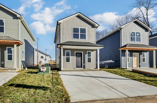 209 Robert St, Clarksville, TN, 37040-5208 | Card Image