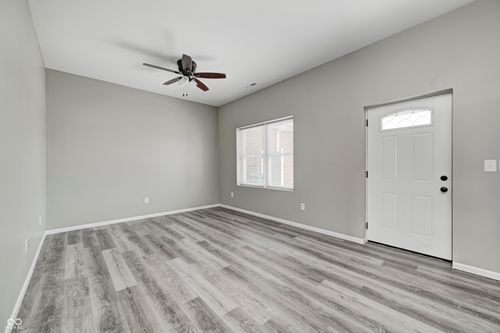 11975 Civic Cir, Mooresville, IN, 46158-8798 | Card Image