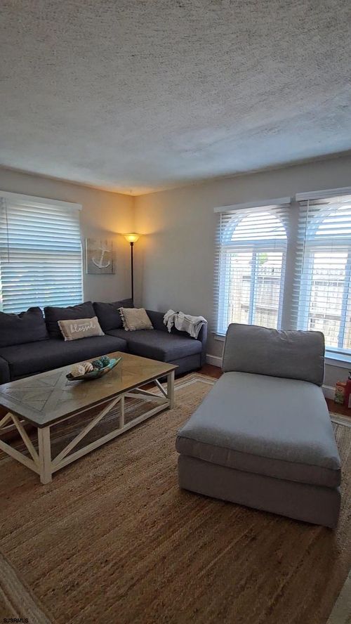518 Casa Dr Dr, Brigantine, NJ, 08203 | Card Image