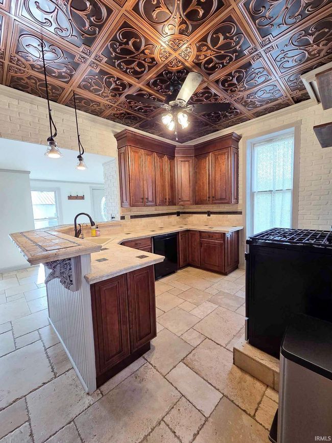 1106 E 5 Th St, House other with 3 bedrooms, 2 bathrooms and null parking in Fowler IN | Image 12