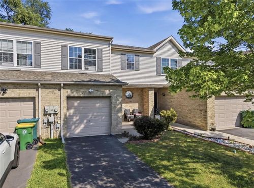 6652 Pioneer Dr, Macungie, PA, 18062-8466 | Card Image