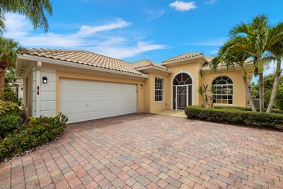 8322 Dominica Place, House other with 3 bedrooms, 2 bathrooms and null parking in Wellington FL | Image 2