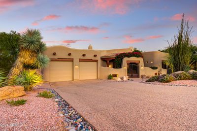 27921 N Agua Verde Drive, House other with 3 bedrooms, 3 bathrooms and null parking in Rio Verde AZ | Image 2