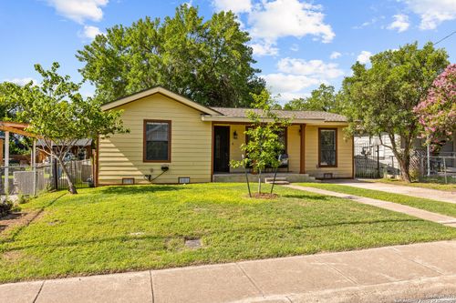 830 Overhill Dr, San Antonio, TX, 78228-3709 | Card Image