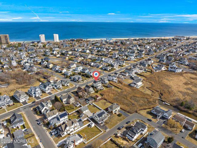 52 Riverdale Ave, House other with 3 bedrooms, 3 bathrooms and null parking in Monmouth Beach NJ | Image 69