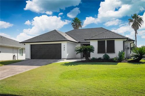 123 Intrepid Dr, Slidell, LA, 70458-9150 | Card Image
