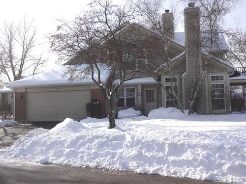 unit-4-1632 Columbia Cir, Bartlett, IL, 60103-8985 | Card Image
