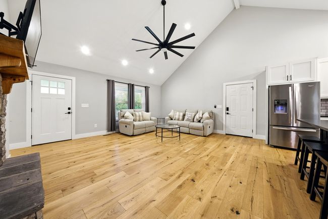 34 Tilly Ln, Home with 3 bedrooms, 2 bathrooms and 2 parking in Ellijay GA | Image 6